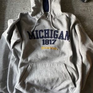 Vintage U of Michigan hoodie